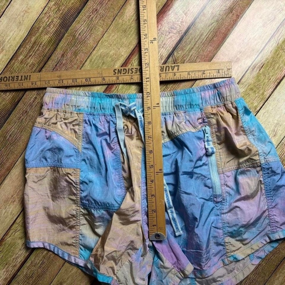 fp movement by free people multi color blocking design shorts womens size small - Picture 6 of 8